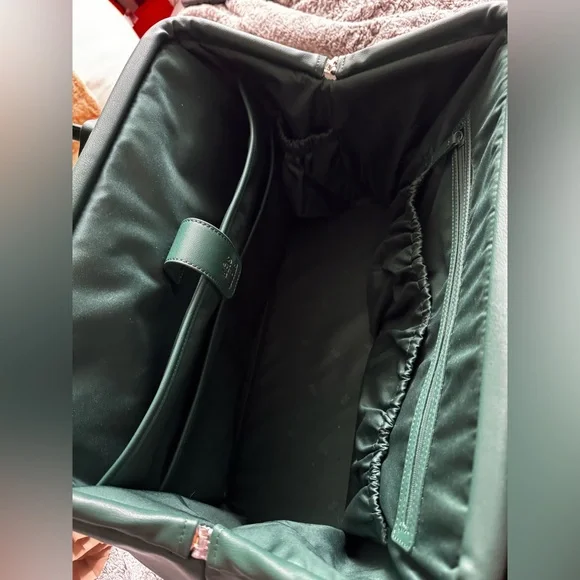 BEIS Wicked Weekender - Picture 5 of 7